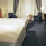 Отель Dorint Kongresshotel Duesseldorf/neuss 4*