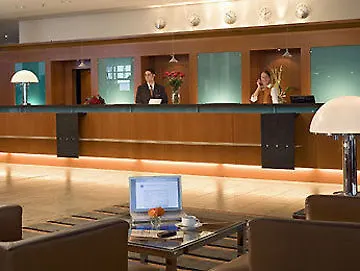 מלון Dorint Kongresshotel Duesseldorf/neuss