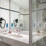فندق Dorint Kongresshotel Duesseldorf/neuss 4*