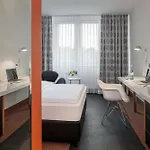 فندق Dorint Kongresshotel Duesseldorf/neuss 4*