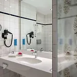 Szálloda Dorint Kongresshotel Duesseldorf/neuss